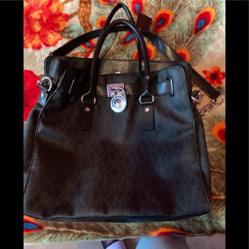Black Michael Kors bag